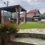 Ferienhaus Casa Ginni Con Piscina E Giardino Caravonica