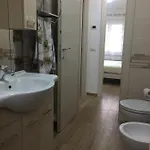 Casa Ginni Con Piscina E Giardino * Caravonica