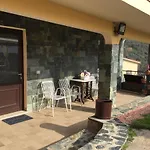 Ferienhaus Casa Ginni Con Piscina E Giardino Caravonica