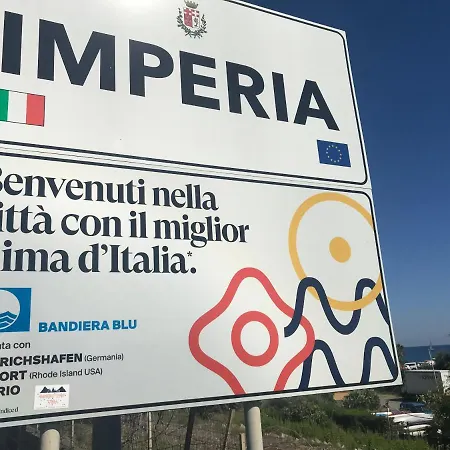 Feriehus Casa Ginni Con Piscina E Giardino