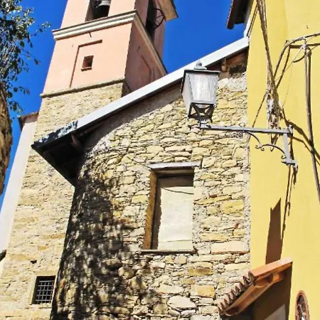 Casa Ginni Con Piscina E Giardino 度假居