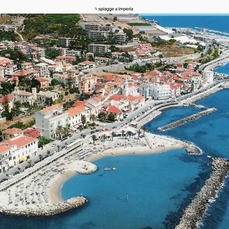 Casa Ginni Con Piscina E Giardino Feriehus Caravonica