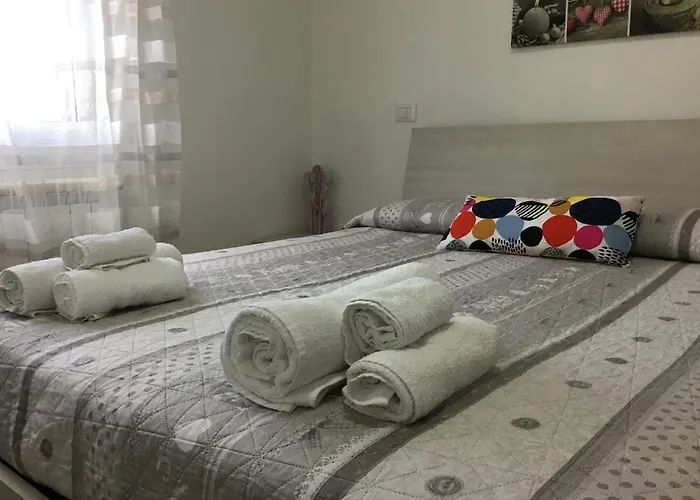 Vakantiehuis Casa Ginni Con Piscina E Giardino *